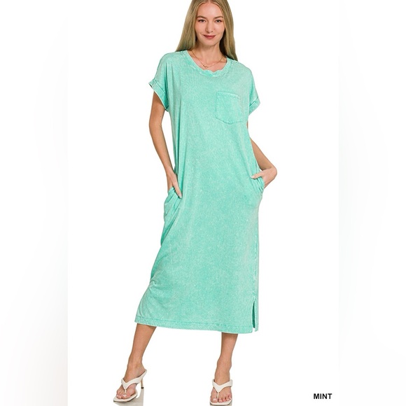 Zenana Outfitters Dresses & Skirts - Zenana Washed Exposed Seam Short Sleeve T-Shirt Dress